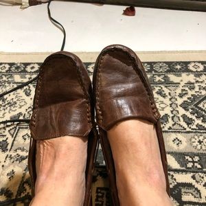 The cutes moccasin slip ons!